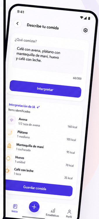 Pantalla de Novyli Mobile registrando una comida por texto en español